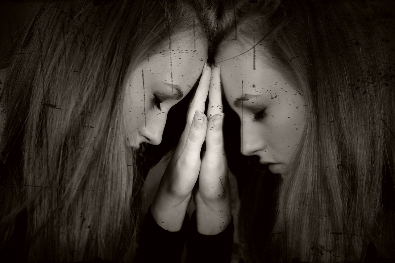 Psycholog: w czasie pandemii COVID-19 samotność to poważny czynnik ryzyka dla zdrowia - nie tylko psychicznego - Zdjęcie główne