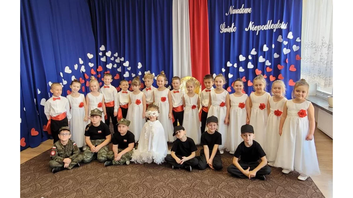 Sanockie przedszkolaki świętowały Dzień Niepodległości w duchu patriotyzmu - Zdjęcie główne