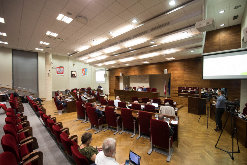 Konieczna jest poprawa infrastruktury drogowej w Bieszczadach! - Zdjęcie główne