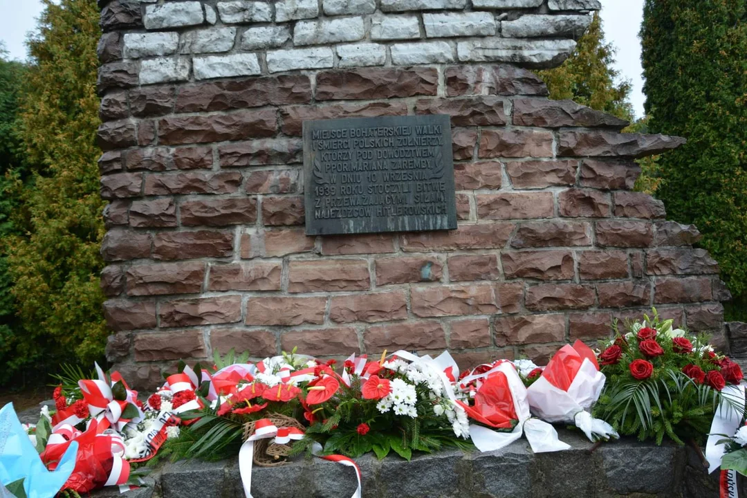 Fundacja ORLEN przywraca dawny blask pomnikowi Żołnierzy Września w Bykowcach! - Zdjęcie główne