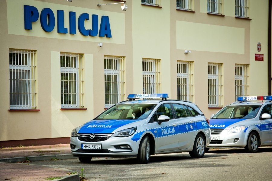 Po rozstaniu z dziewczyną podciął sobie żyły. Uratowali go policjanci - Zdjęcie główne