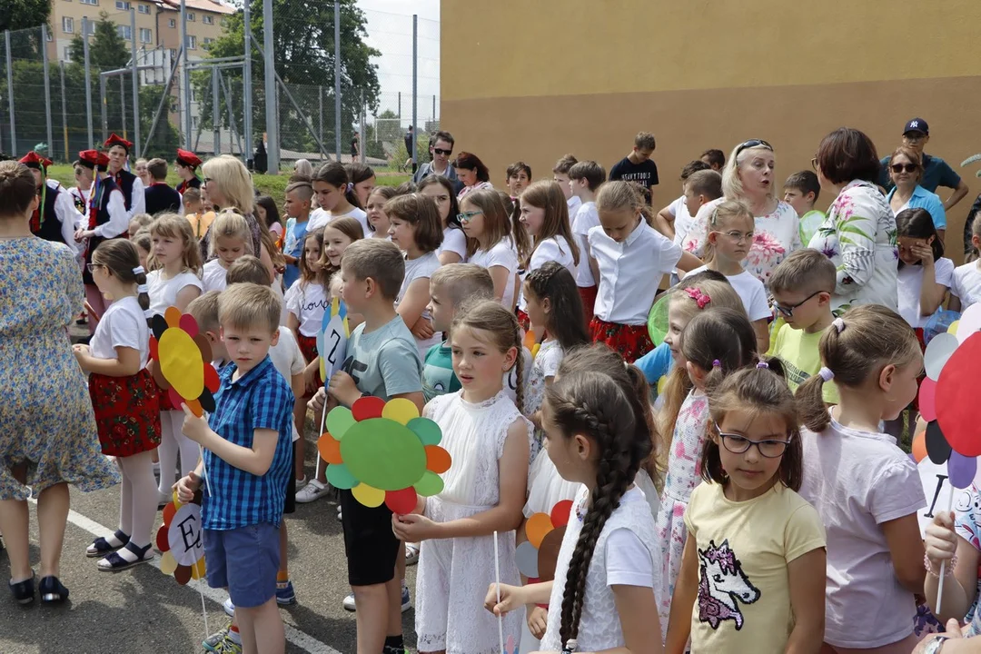 Dzień Dziecka w Szkole podstawowej nr3 w Sanoku [ZDJĘCIA]  - Zdjęcie główne