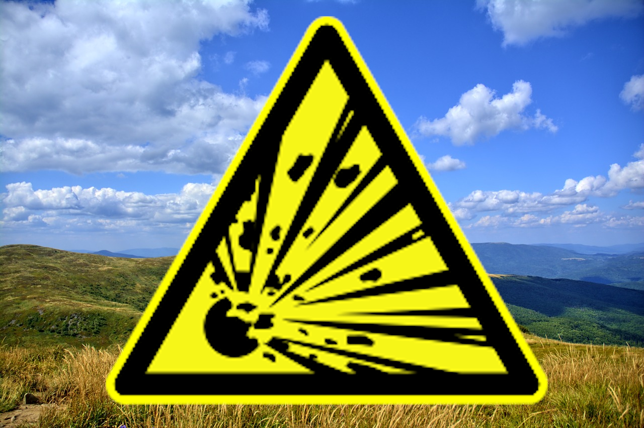 BIESZCZADY: Znaleziono niewybuch. Szlak niebieski czasowo zamknięty - Zdjęcie główne