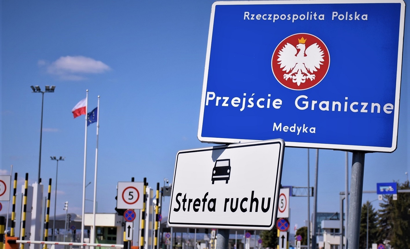 Granica. Cudzoziemcy podawali się za uchodźców - Zdjęcie główne