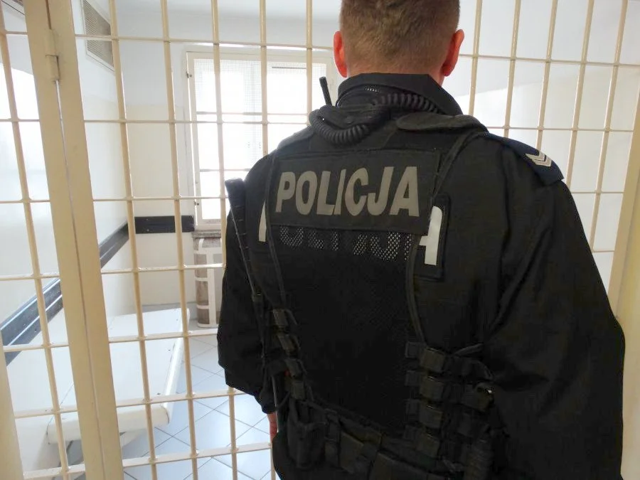 Sanok. Nietrzeźwy 28-latek podróżował z dwuletnim dzieckiem. Został zatrzymany w Pakoszówce - Zdjęcie główne