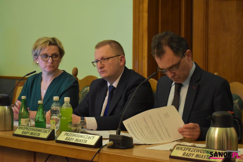 SANOK: XII Sesja Rady Miasta Sanoka VIII kadencji - Zdjęcie główne