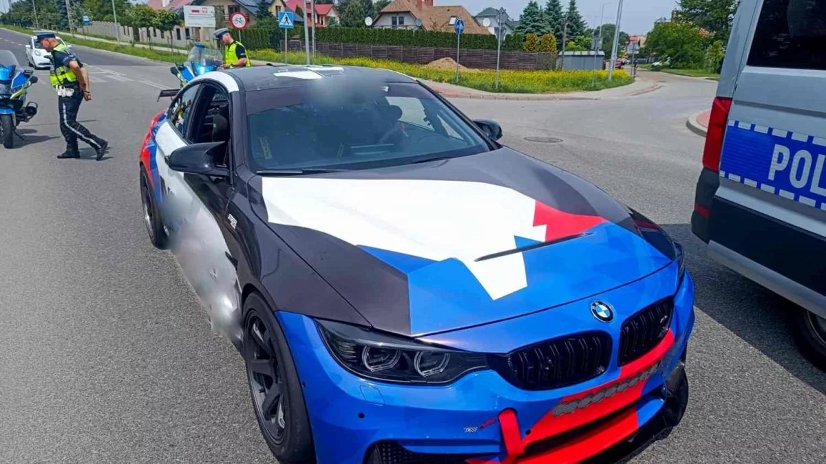 Drifter-amator urządził pokaz na ulicy!  27-latek zatrzymany przez policję - Zdjęcie główne