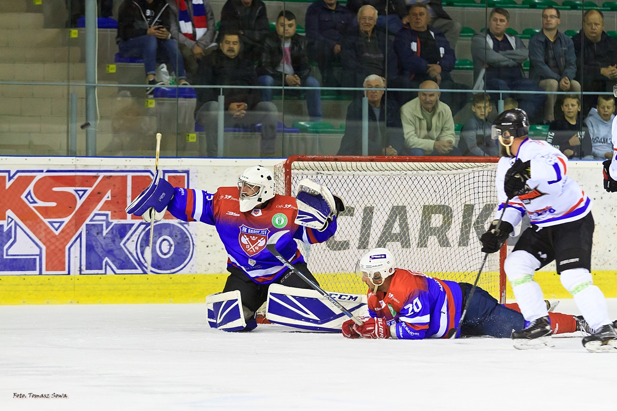 HOKEJ: Ciarko Niedźwiadki Sanok vs HK Bardejov [ZDJĘCIA] - Zdjęcie główne