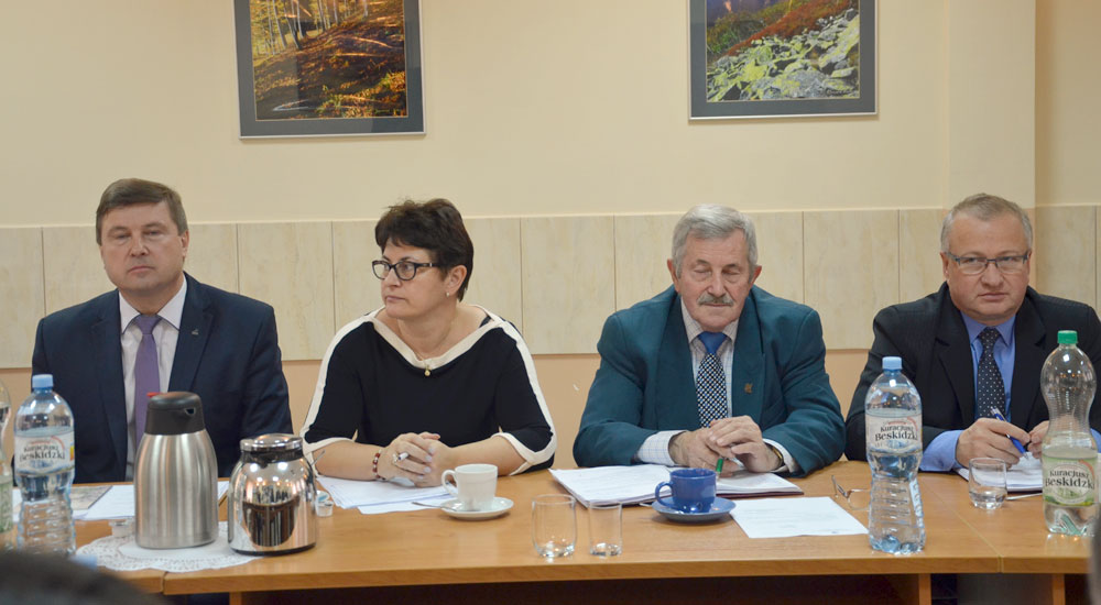 Czyja droga - Zdjęcie główne