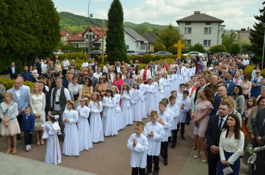 Czekam na Ciebie Ojcze - I Komunia Święta w parafii Chrystusa Króla w Sanoku [ZDJĘCIA] - Zdjęcie główne