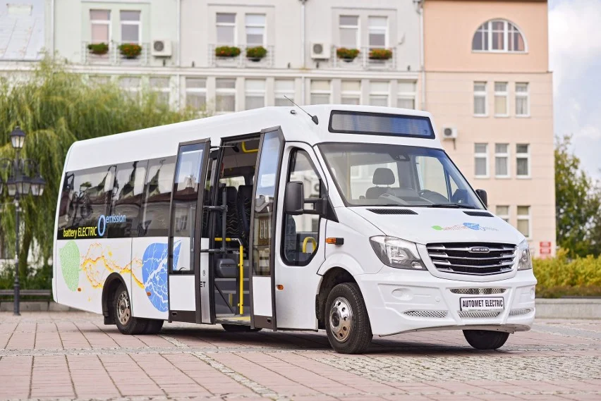 Sanok inwestuje w elektrobusy. Przetarg na nowoczesny transport miejski szansą dla lokalnych producentów - Zdjęcie główne