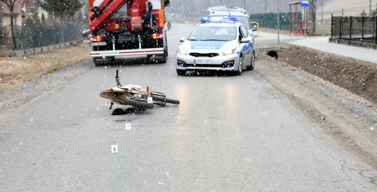 KPP Sanok o wypadku motocyklisty w Wolicy  - Zdjęcie główne