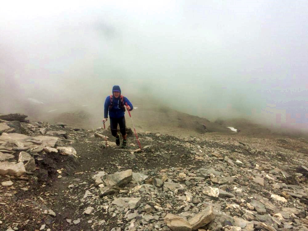 Leśniczy Łukasz Dziuban obiegł Mont Blanc w 30 godzin!  - Zdjęcie główne