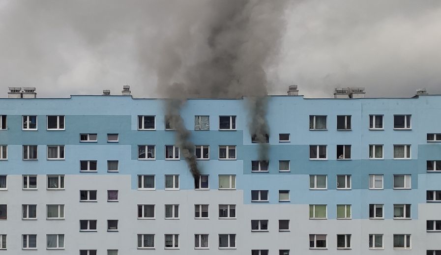 Pożar w jednym z rzeszowskich wieżowców! Trwa ewakuacja mieszkańców! - Zdjęcie główne