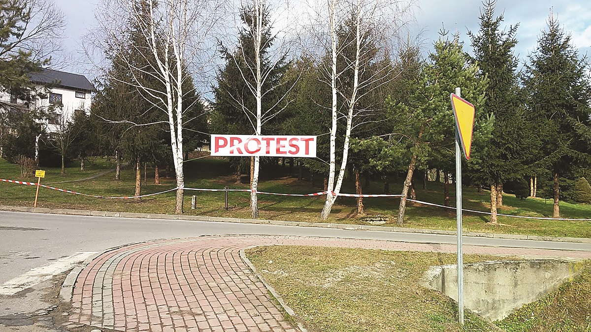 Mieszkanie plus w Zagórzu? Mieszkańcy protestują - Zdjęcie główne