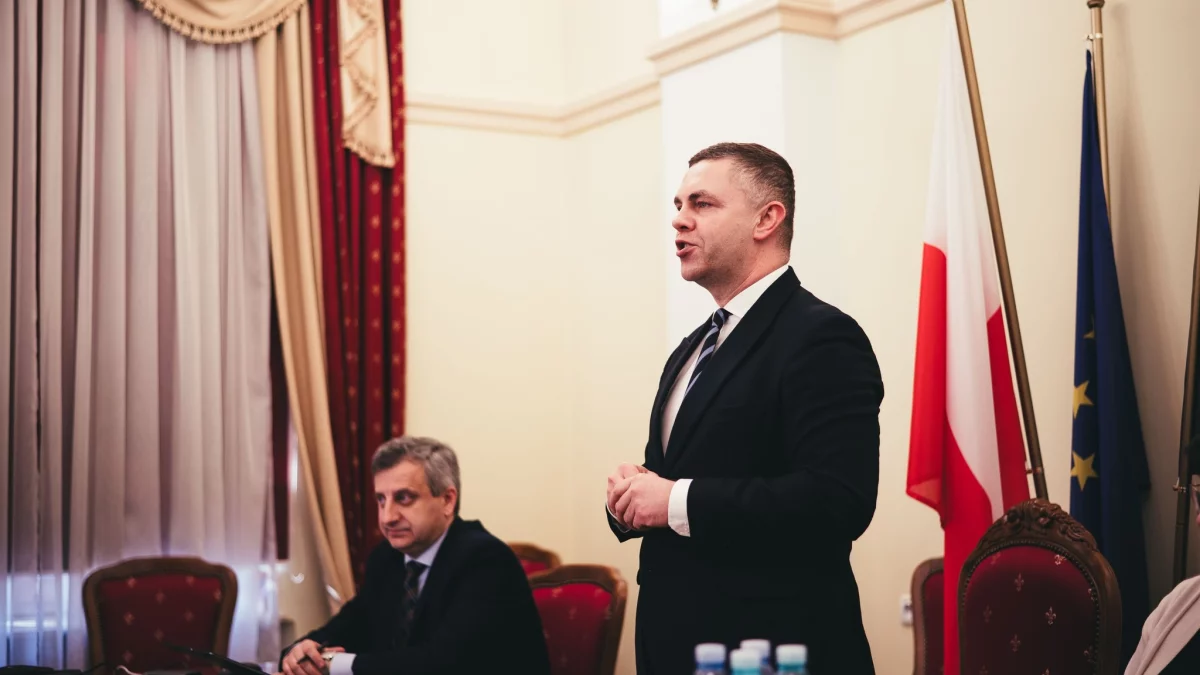 Sanok stawia na nowoczesność! Forum Gospodarcze o Przemyśle 4.0 na Uczelni Państwowej - Zdjęcie główne