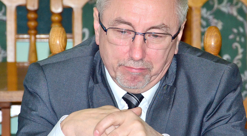 Tygodnikowy twór - Zdjęcie główne