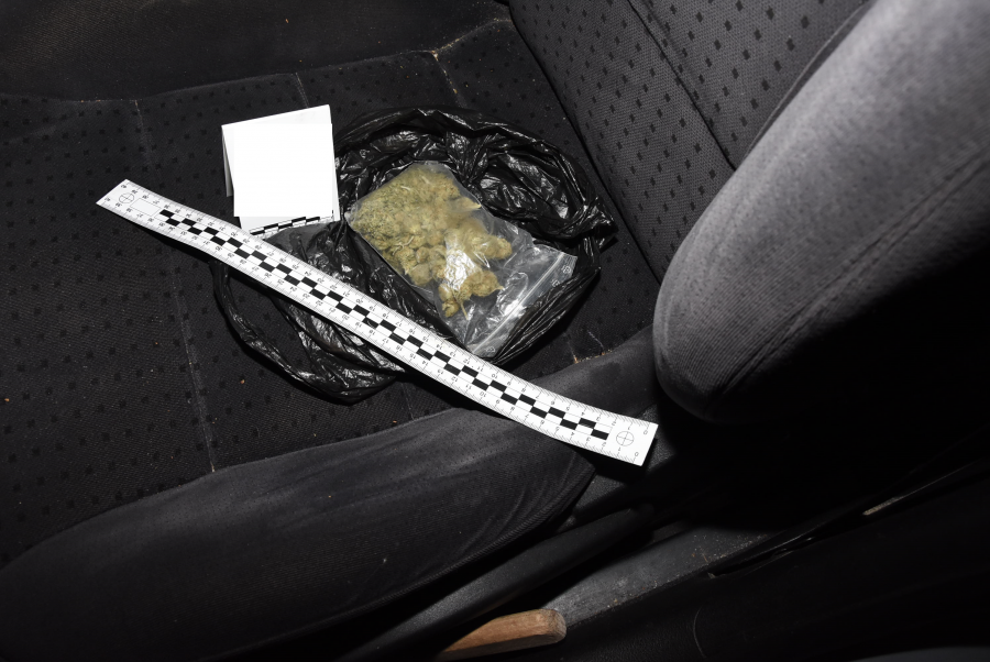 REGION: Ukrył w samochodzie 25 gramów marihuany - Zdjęcie główne