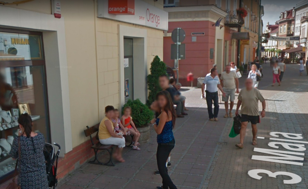 SANOK: Kogo tym razem "dopadł" aparat Google Street View [ZDJĘCIA] - Zdjęcie główne