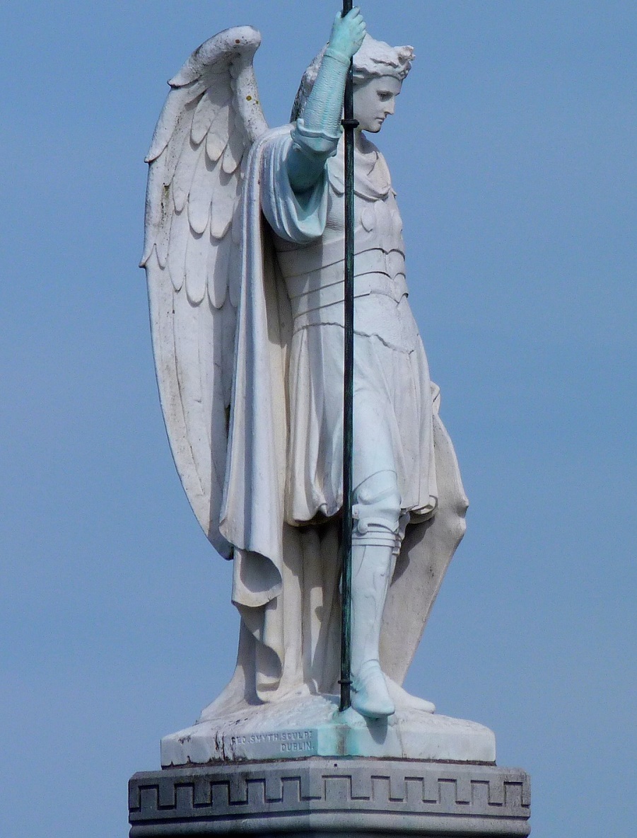 Pomniki i ludzie - czyli o budowie pomnika Archanioła Michała w Sanoku - Zdjęcie główne