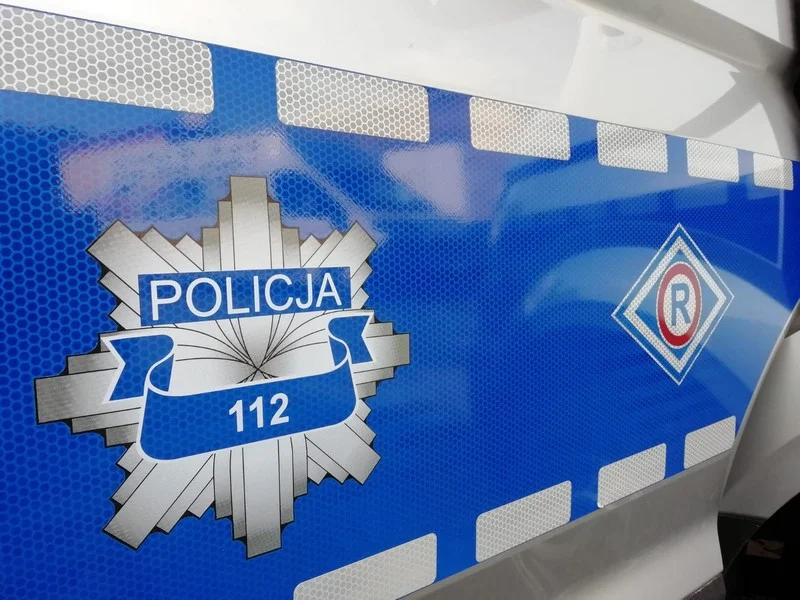 Obywatelskie zatrzymanie pijanego kierowcy, który spowodował kolizję - Zdjęcie główne