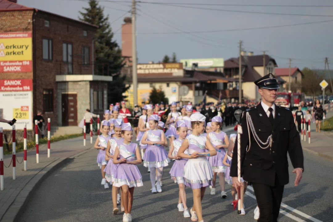 Dzień Strażaka w Zarszynie i Posadzie Zarszyńskiej oraz uroczyste przekazanie defibrylatora AED [ZDJĘCIA] - Zdjęcie główne