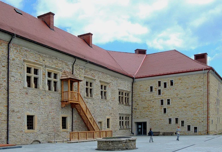 Obniżenie cen biletów w Muzeum Historycznym w Sanoku dla odwiedzających z Ukrainy - Zdjęcie główne