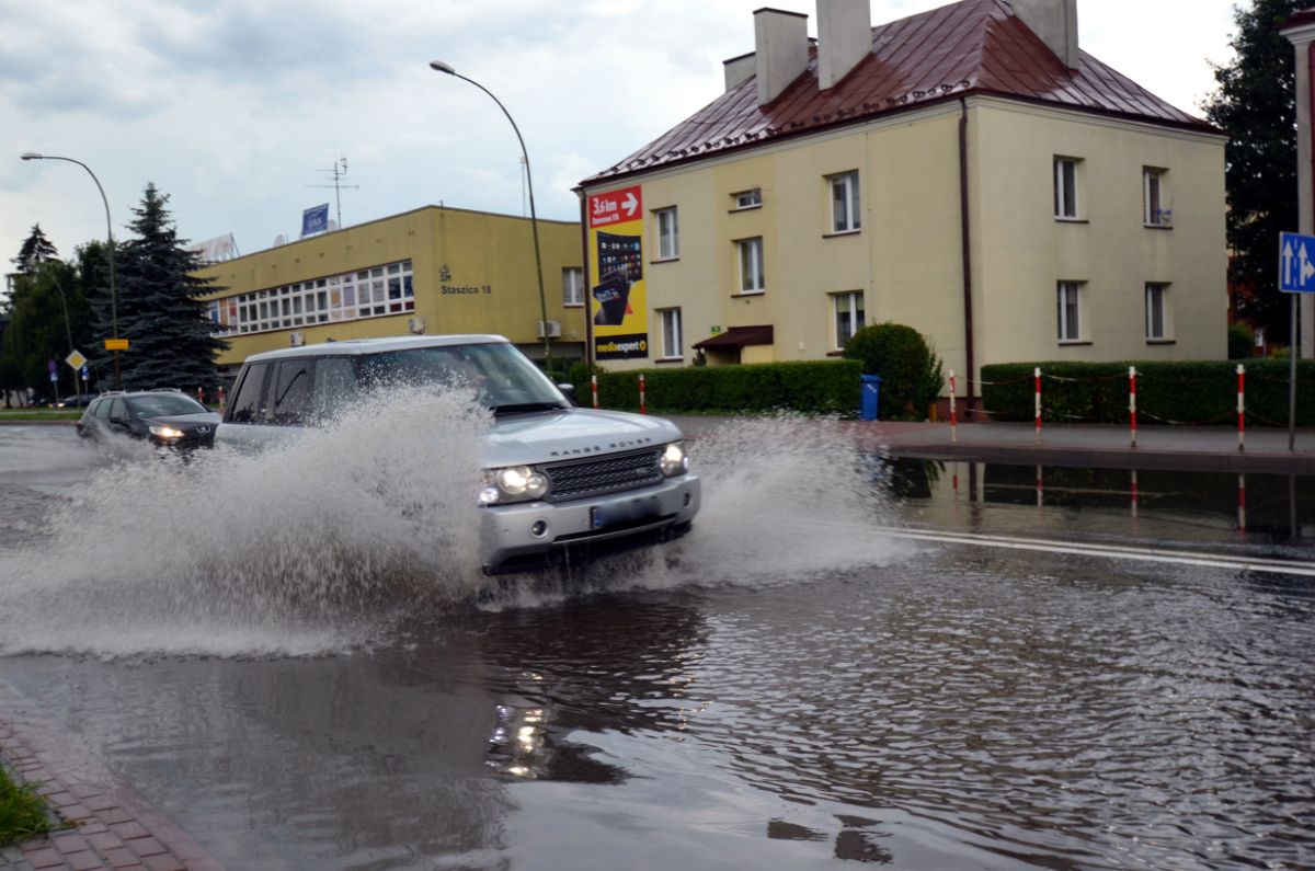 Potężna nawałnica w Sanoku [FOTO+VIDEO] - Zdjęcie główne