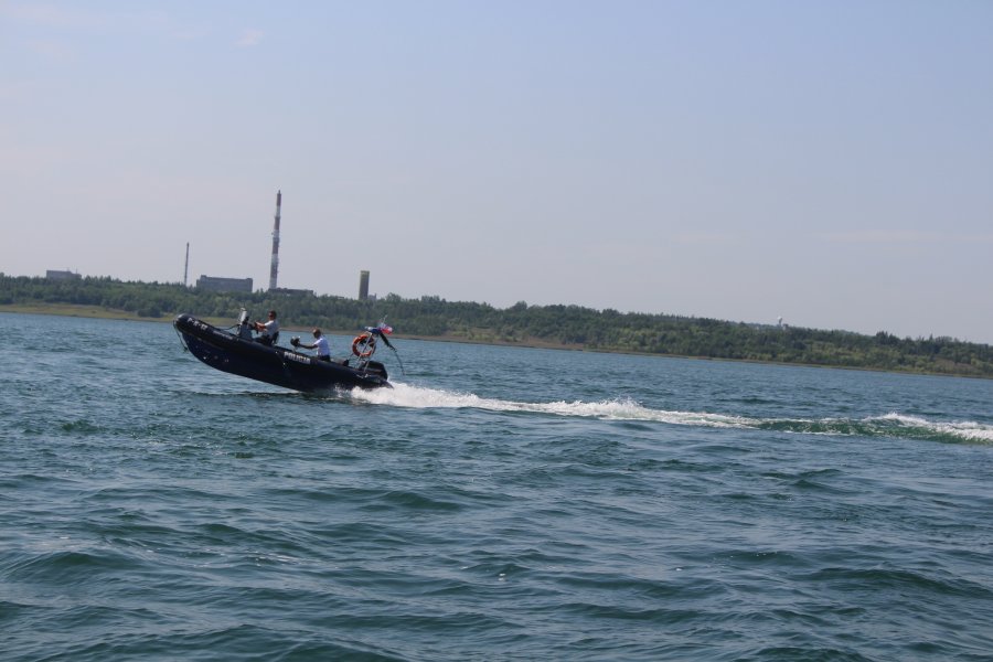 Trwają poszukiwania 22-latka który zniknął pod wodą w Jeziorze Tarnobrzeskim - Zdjęcie główne