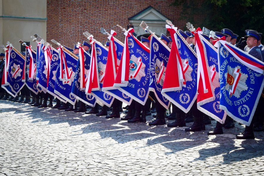 Dzisiaj Policjanci obchodzą swoje święto [AUDIO+VIDEO] - Zdjęcie główne