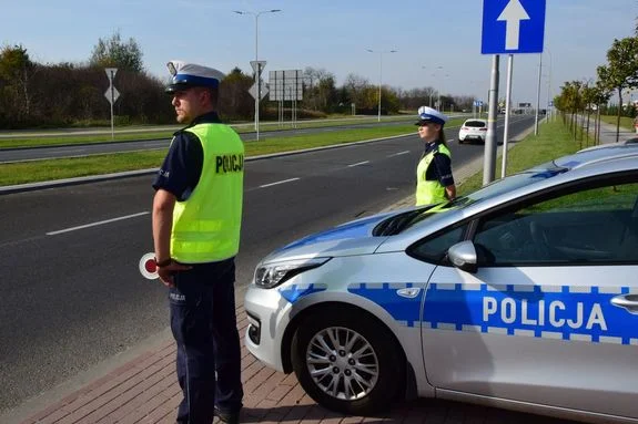 Sanocka Policja będzie czuwać nad bezpieczeństwem podczas długiego weekendu  - Zdjęcie główne