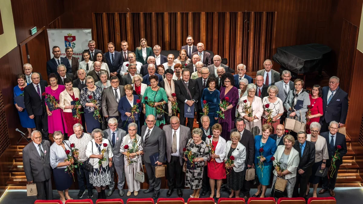 Sanoczanie świętowali Złote Gody. Wyjątkowy jubileusz 50-lecia małżeństwa [ZDJĘCIA] - Zdjęcie główne