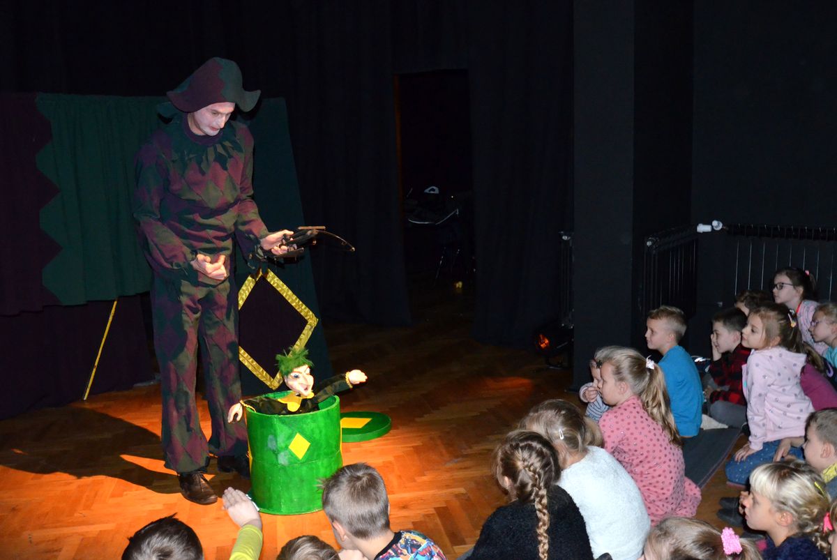 Warsztaty teatralne dla najmłodszych w BWA Galeria Sanocka  - Zdjęcie główne