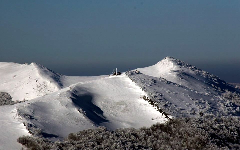 BIESZCZADY: Oblodzone szlaki. Pokrywa śnieżna nawet do 120 cm! - Zdjęcie główne