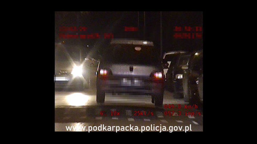 Z PODKARPACIA. Pijany kierowca uciekał przed policją [VIDEO] - Zdjęcie główne