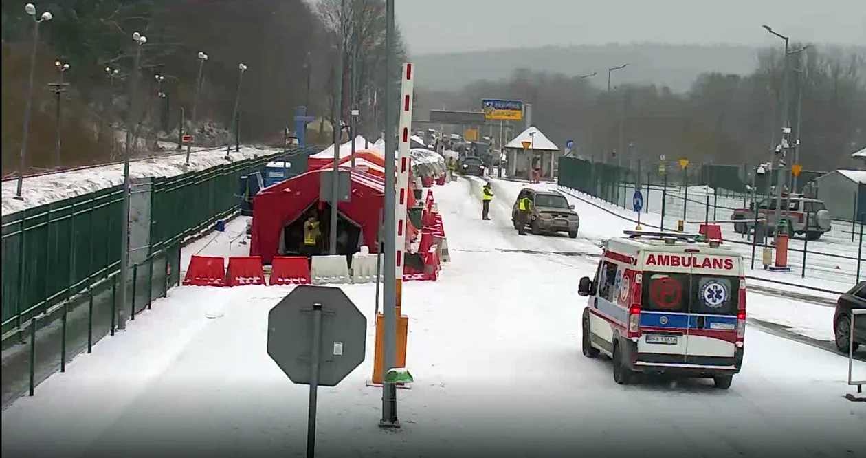 Rząd przyjął projekt ustawy o pomocy obywatelom Ukrainy - Zdjęcie główne