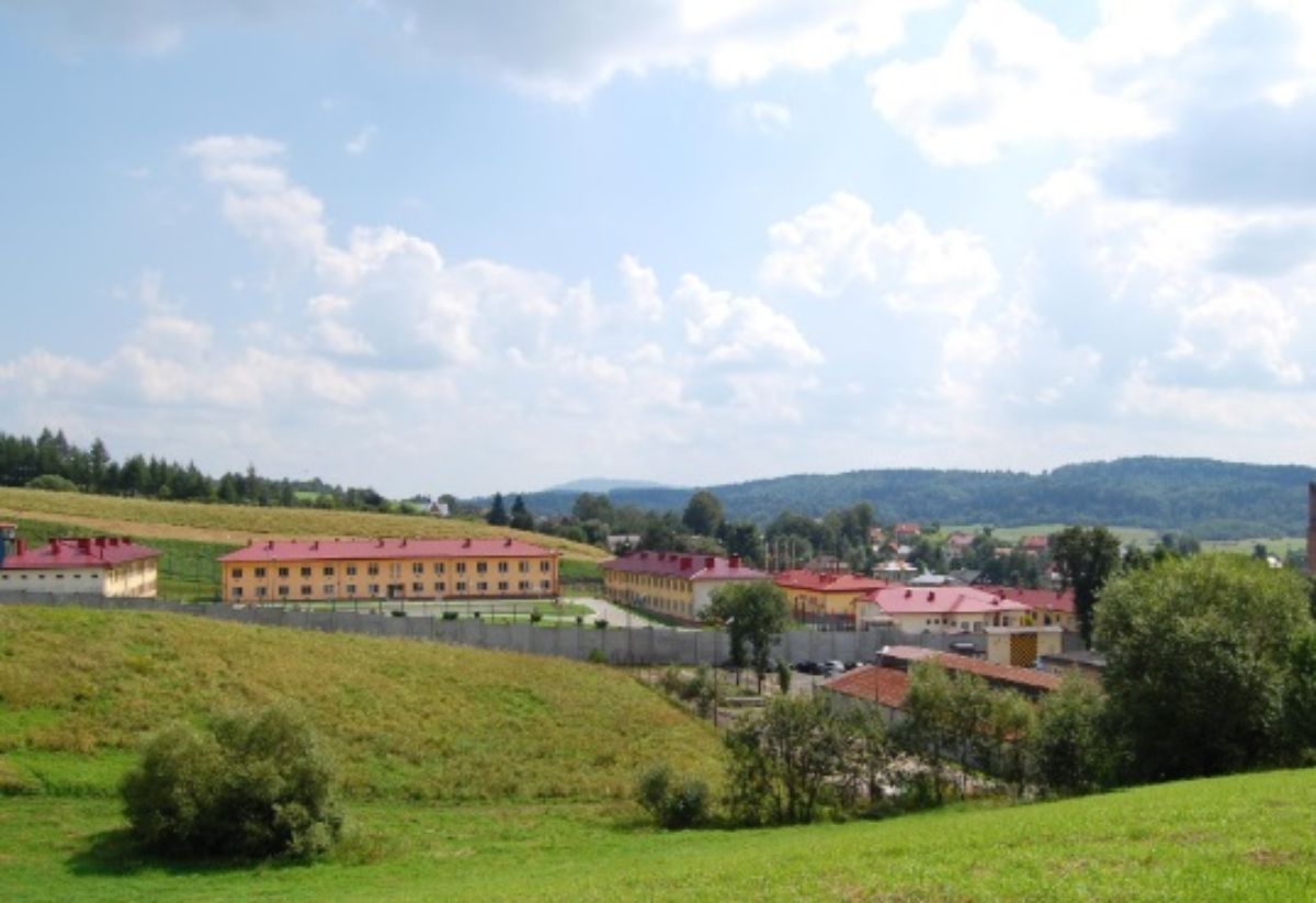 Co działo się w więzieniu w Uhercach Mineralnych? - Zdjęcie główne