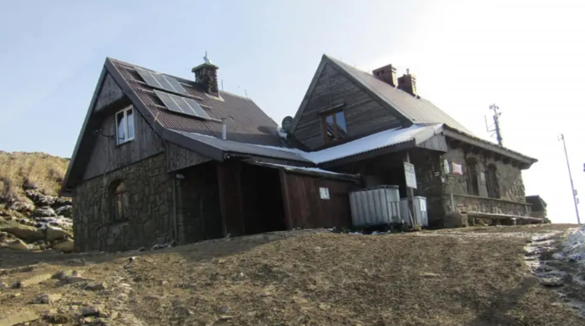 Bieszczady. Chatka Puchatka - znasz jej historię? - Zdjęcie główne