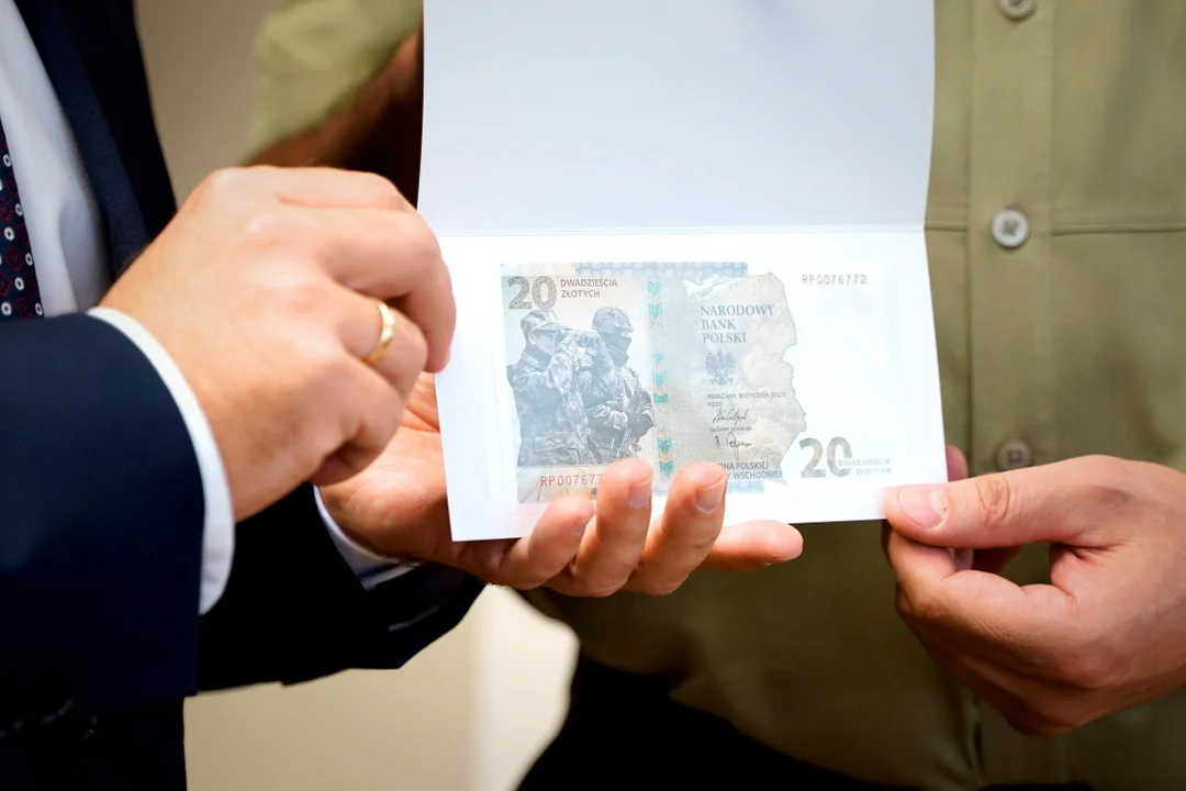 NBP wyemitowało banknot w hołdzie Straży granicznej - Zdjęcie główne