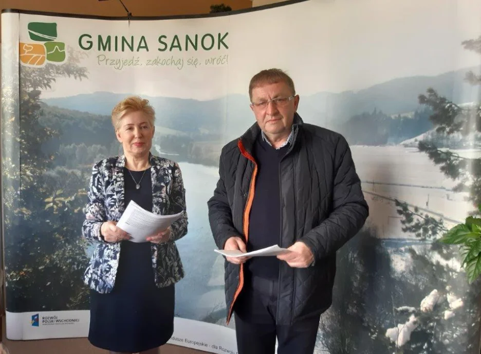 Gmina Sanok - podpisano umowę na budowę sieci wodociągowej w Sanoczku, Prusieku i Zabłotcach  - Zdjęcie główne