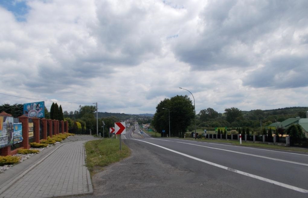 Wykonawca na placu - Zdjęcie główne