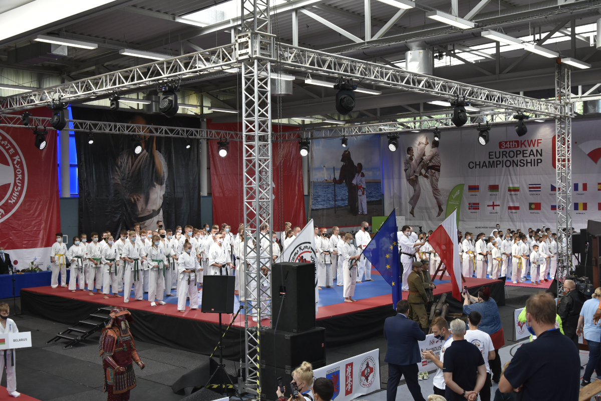 Kumite Niebieszczany na 34. Mistrzostwach Europy Karate Kyokushin w Świnoujściu [ZDJĘCIA] - Zdjęcie główne