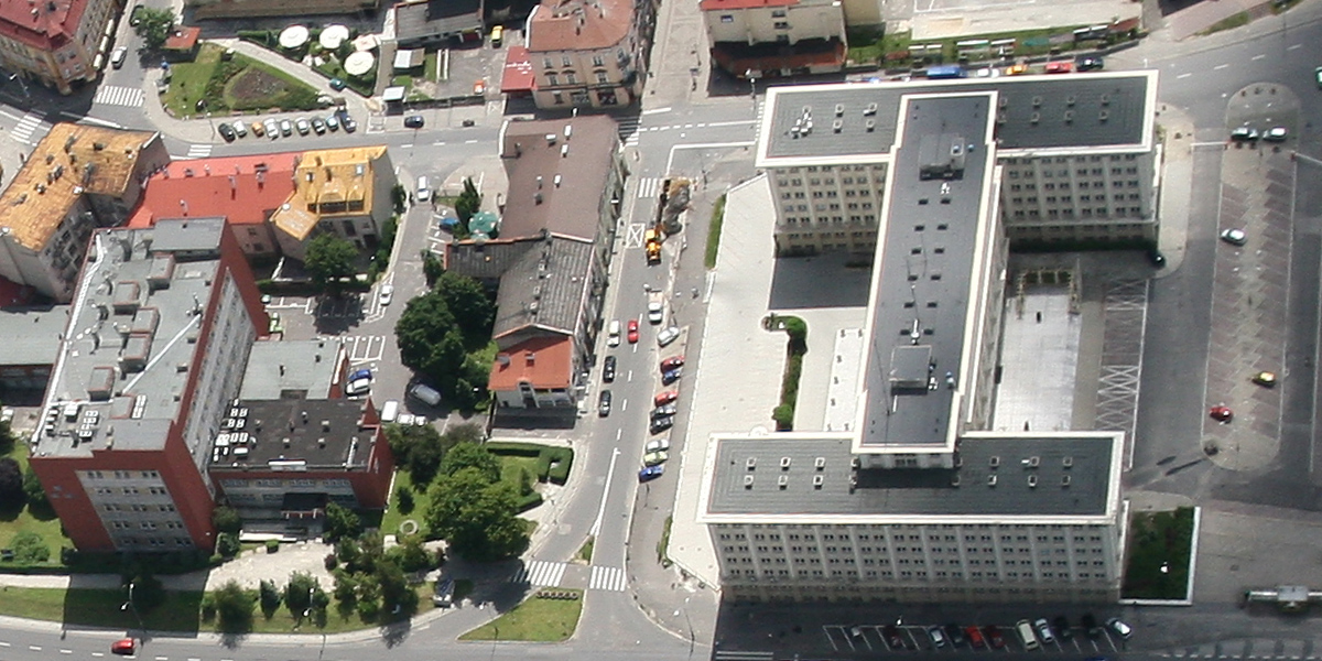Ewakuowano budynek Urzędu Wojewódzkiego w Rzeszowie - Zdjęcie główne
