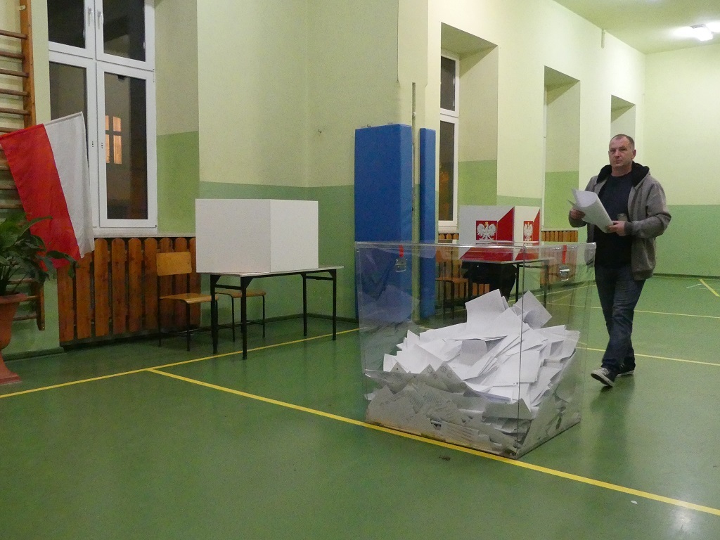 WYBORY SAMORZĄDOWE 2018: Zobacz, jak głosowali sanoczanie - Zdjęcie główne