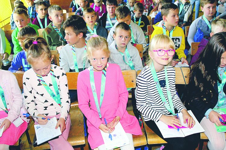Uniwersytet niejedno ma imię - Zdjęcie główne