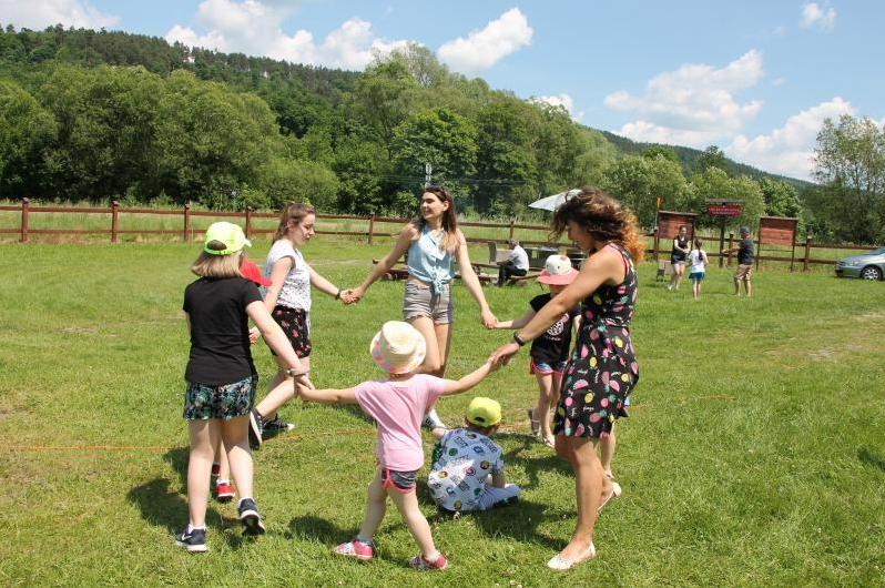 Piknik rodzinny dla rodzin zastępczych - Zdjęcie główne