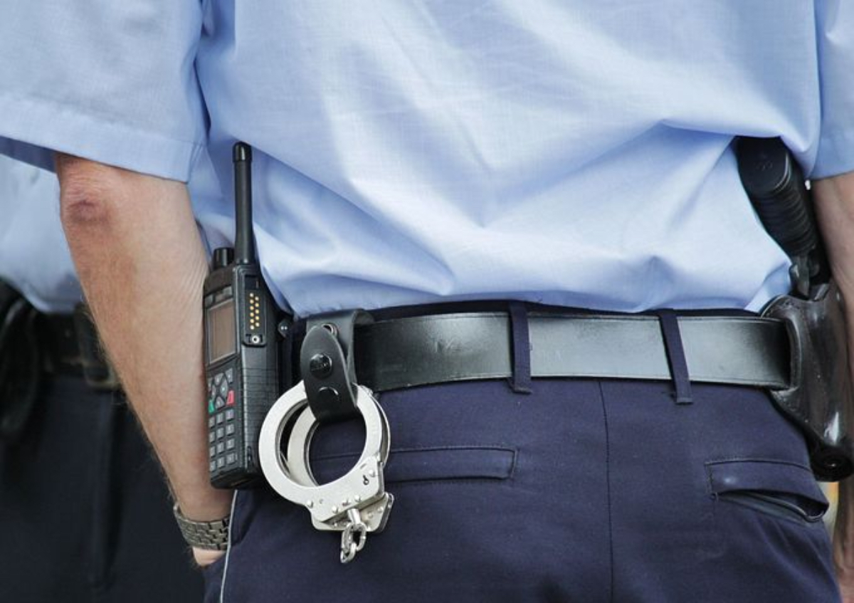 Policjanci schwytali 18-letniego złodzieja  - Zdjęcie główne
