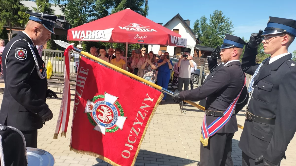 75-lecie OSP Poręby – Uroczystość z okazji jubileuszu tradycji i służby - Zdjęcie główne