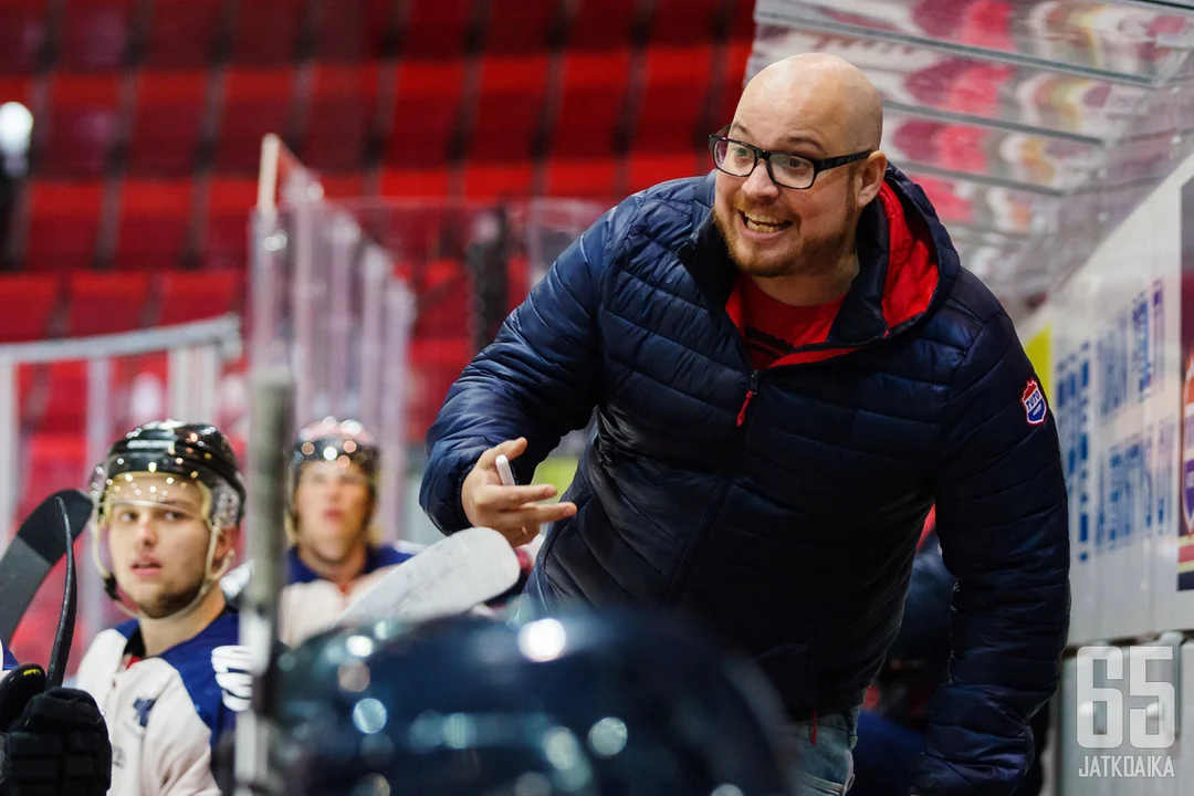 Elmo Aittola nowym szkoleniowcem Marma Ciarko STS Sanok. Doświadczony trener przyjmuje wyzwanie - Zdjęcie główne