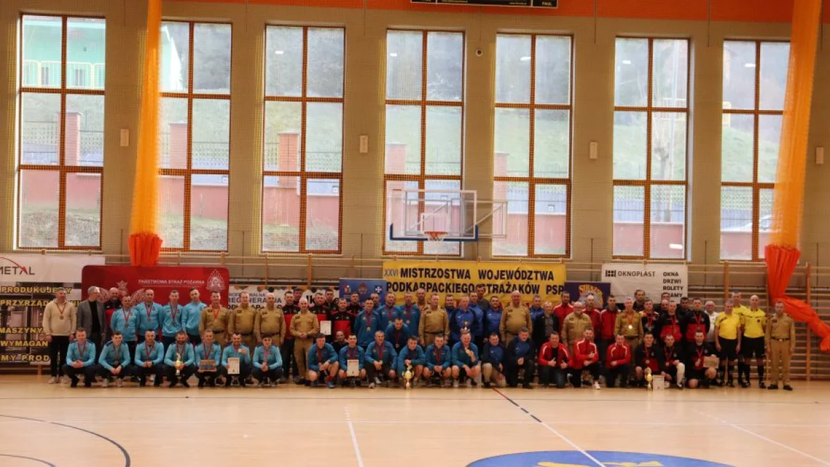 SANOK: XXVI Mistrzostwa Województwa Podkarpackiego PSP w Futsalu - Zdjęcie główne